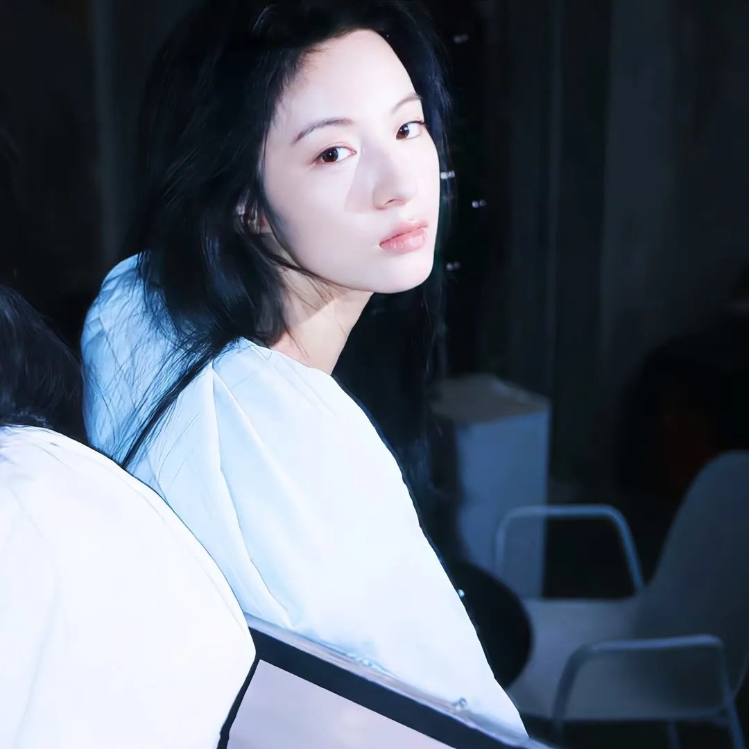 爱情是毒药 海报