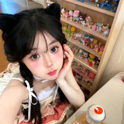 伊娜：初生之犊 海报